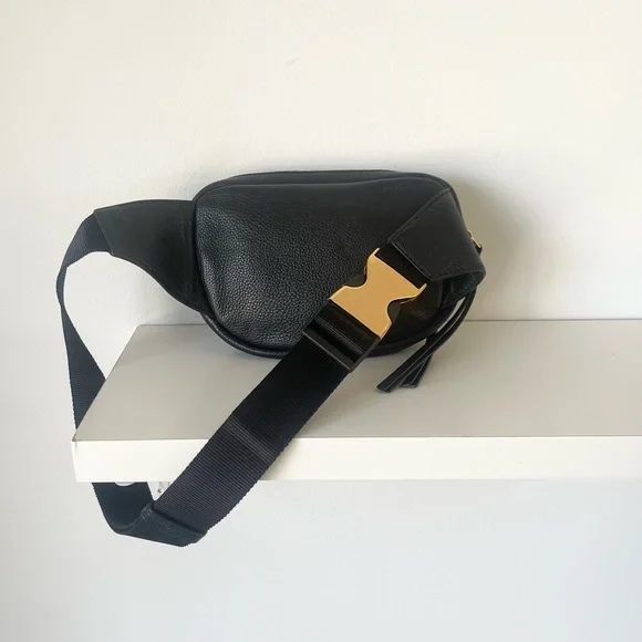 Tory Burch Black Belt Bag - Picture 2 of 4